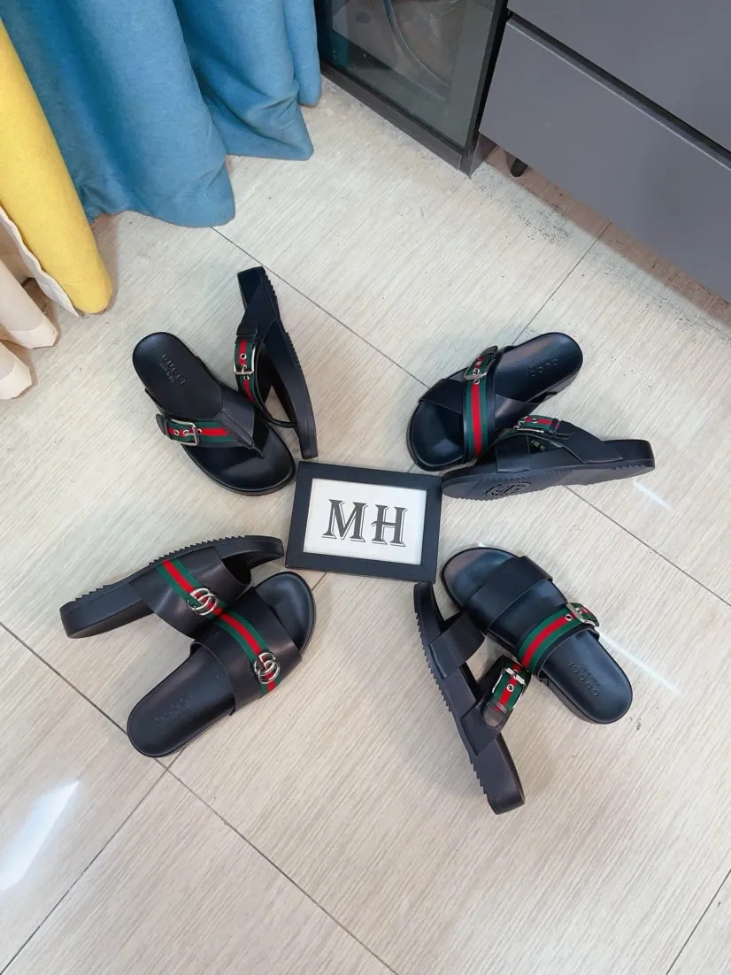 Men's Men's Shoes💰300🌸🌸【GUCCI New Style】This slipper is made of GG polyester fiber and is decorated with the Gucci label on the front, adding a bold logo feel to the style. "Gucci Made in Italy" stamped label Rubber sole Flat Made in Italy Men's sizes 39 to 45, (46. Customized